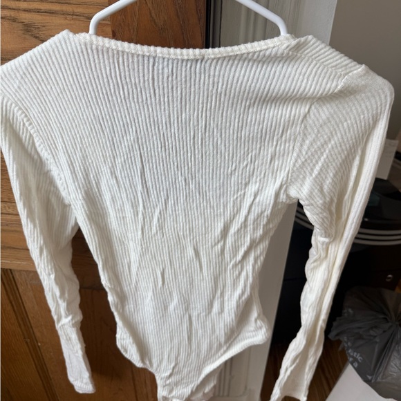PrettyLittleThing Off-White Ribbed Bodysuit - Picture 2 of 3